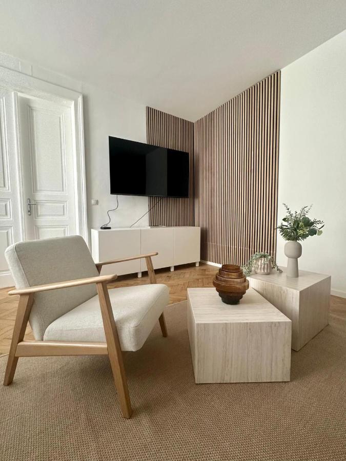 Designer Apartment Near Main Station Wien Ngoại thất bức ảnh