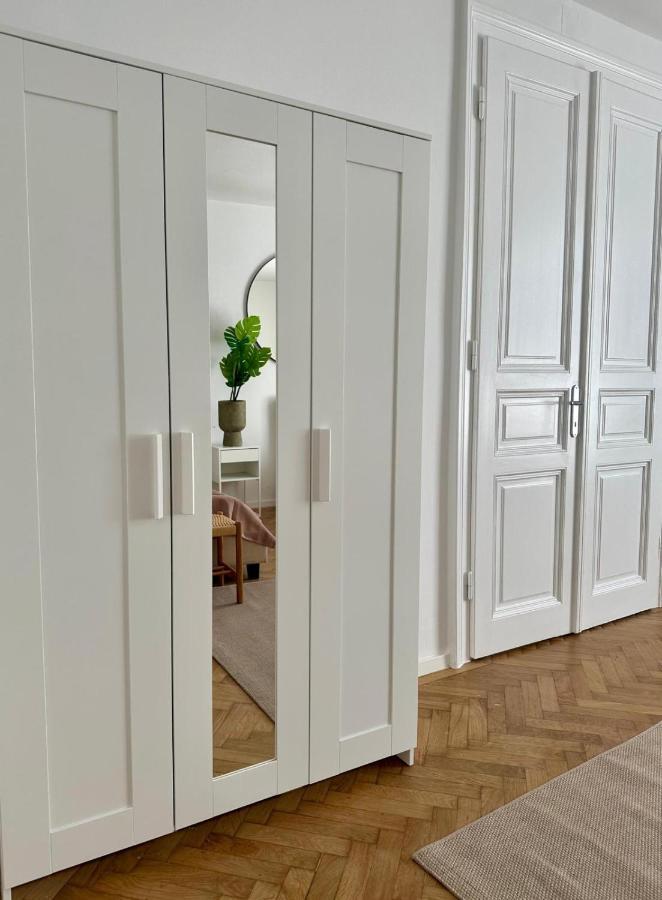 Designer Apartment Near Main Station Wien Ngoại thất bức ảnh