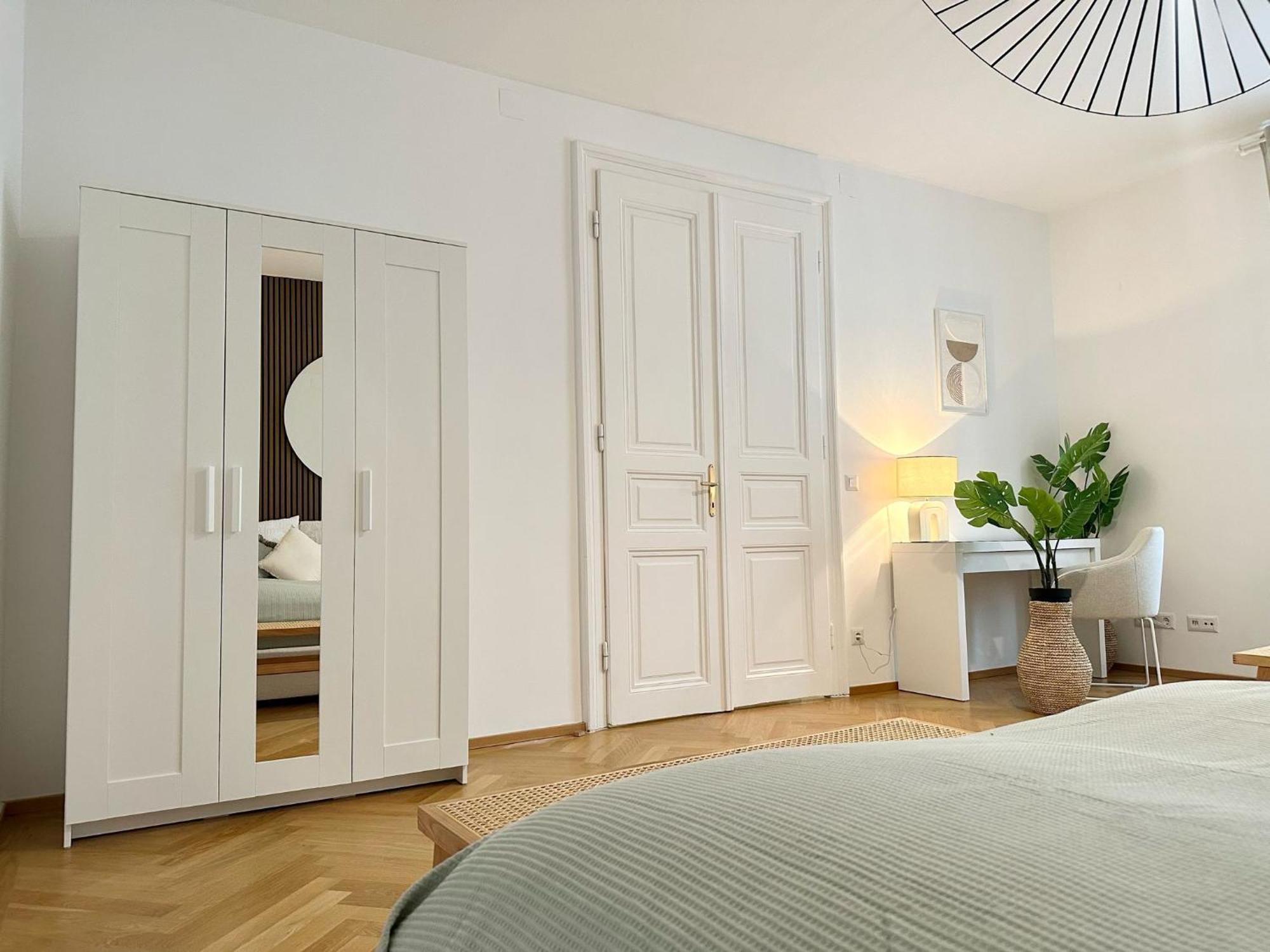 Designer Apartment Near Main Station Wien Ngoại thất bức ảnh