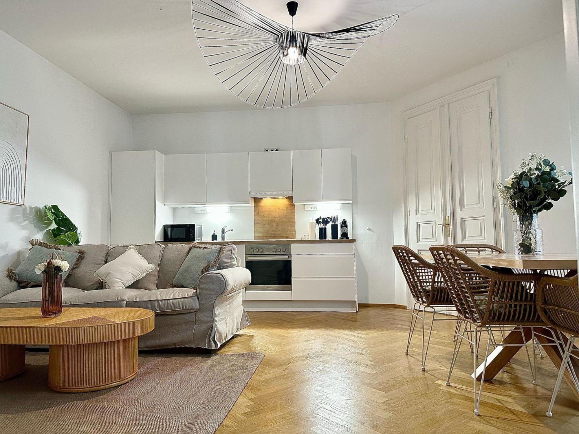 Designer Apartment Near Main Station Wien Ngoại thất bức ảnh